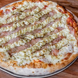 Canadian Bacon Catupiry Pizza