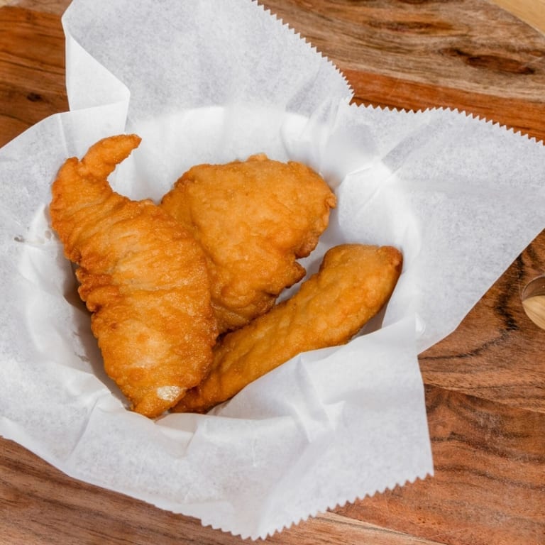Crave-Worthy Chicken Tenders: A Crowd Favorite!